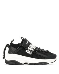 schwarze und weiße Sportschuhe von DSQUARED2