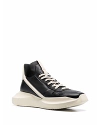 schwarze und weiße Sportschuhe von Rick Owens