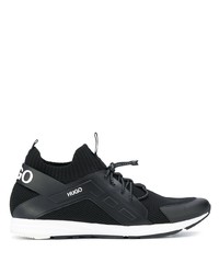 schwarze und weiße Sportschuhe von Hugo