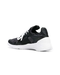 schwarze und weiße Sportschuhe von McQ Alexander McQueen