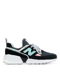 schwarze und weiße Sportschuhe von New Balance