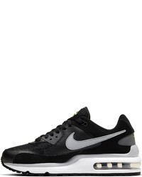 schwarze und weiße Sportschuhe von Nike Sportswear