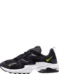 schwarze und weiße Sportschuhe von Nike Sportswear