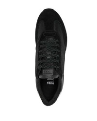 schwarze und weiße Sportschuhe von BOSS