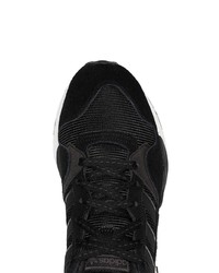 schwarze und weiße Wildleder niedrige Sneakers von adidas