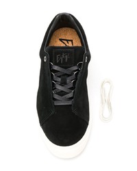 schwarze und weiße Wildleder niedrige Sneakers von Eytys
