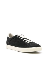 schwarze und weiße Wildleder niedrige Sneakers von Common Projects