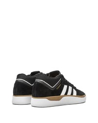 schwarze und weiße Wildleder niedrige Sneakers von adidas