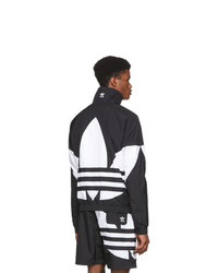 schwarze und weiße Windjacke von adidas Originals