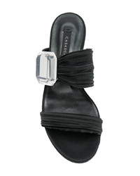 schwarze verzierte flache Sandalen aus Satin von Casadei