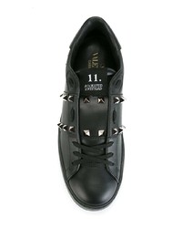schwarze verzierte Leder niedrige Sneakers von Valentino
