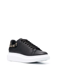 schwarze verzierte Leder niedrige Sneakers von Alexander McQueen