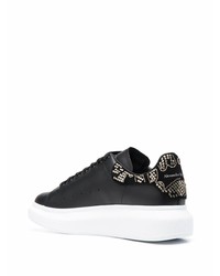 schwarze verzierte Leder niedrige Sneakers von Alexander McQueen