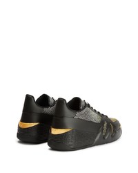 schwarze verzierte niedrige Sneakers von Giuseppe Zanotti