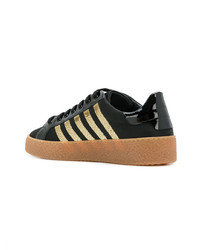 schwarze verzierte niedrige Sneakers von DSQUARED2