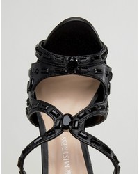 schwarze verzierte Sandalen von Little Mistress