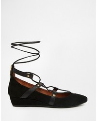 schwarze Wildleder Ballerinas von Carvela