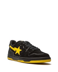 schwarze Wildleder niedrige Sneakers mit Sternenmuster von A Bathing Ape