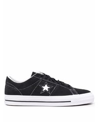 schwarze Wildleder niedrige Sneakers mit Sternenmuster von Converse