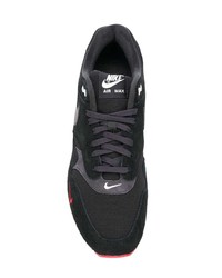 schwarze Wildleder niedrige Sneakers von Nike