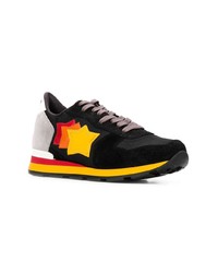 schwarze Wildleder niedrige Sneakers von atlantic stars