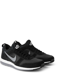 schwarze Wildleder niedrige Sneakers von Nike