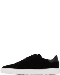 schwarze Wildleder niedrige Sneakers von Axel Arigato