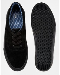 schwarze Wildleder niedrige Sneakers von Asos