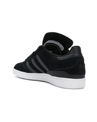 schwarze Wildleder niedrige Sneakers von adidas