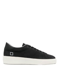 schwarze Wildleder niedrige Sneakers von D.A.T.E