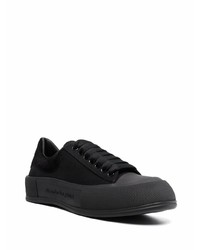 schwarze Wildleder niedrige Sneakers von Alexander McQueen