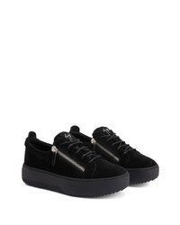 schwarze Wildleder niedrige Sneakers von Giuseppe Zanotti