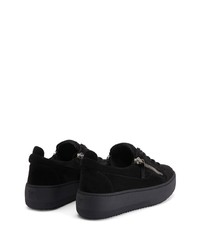 schwarze Wildleder niedrige Sneakers von Giuseppe Zanotti