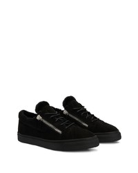 schwarze Wildleder niedrige Sneakers von Giuseppe Zanotti