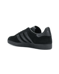 schwarze Wildleder niedrige Sneakers von adidas