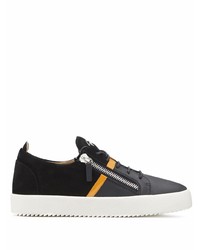 schwarze Wildleder niedrige Sneakers von Giuseppe Zanotti