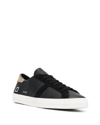 schwarze Wildleder niedrige Sneakers von D.A.T.E