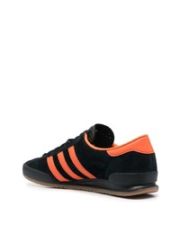 schwarze Wildleder niedrige Sneakers von adidas