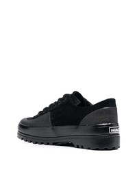 schwarze Wildleder niedrige Sneakers von Superga