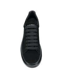 schwarze Wildleder niedrige Sneakers von Alexander McQueen