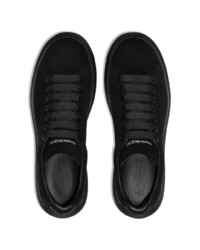 schwarze Wildleder niedrige Sneakers von Alexander McQueen