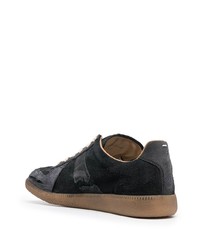 schwarze Wildleder niedrige Sneakers von Maison Margiela