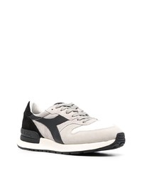 schwarze Wildleder niedrige Sneakers von Diadora