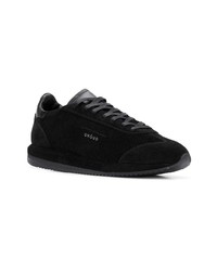 schwarze Wildleder niedrige Sneakers von Ghoud