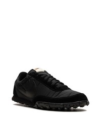 schwarze Wildleder niedrige Sneakers von Nike