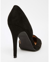 schwarze Wildleder Pumps mit Ausschnitten von London Rebel