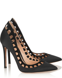 schwarze Wildleder Pumps mit Ausschnitten von Gianvito Rossi