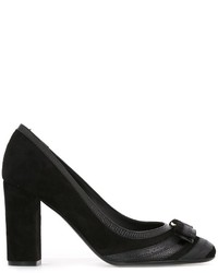 schwarze Wildleder Pumps von Salvatore Ferragamo