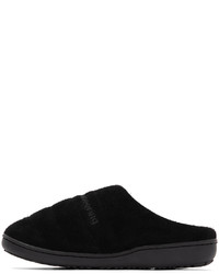 schwarze Wildleder Slipper von White Mountaineering