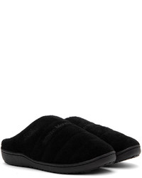 schwarze Wildleder Slipper von White Mountaineering